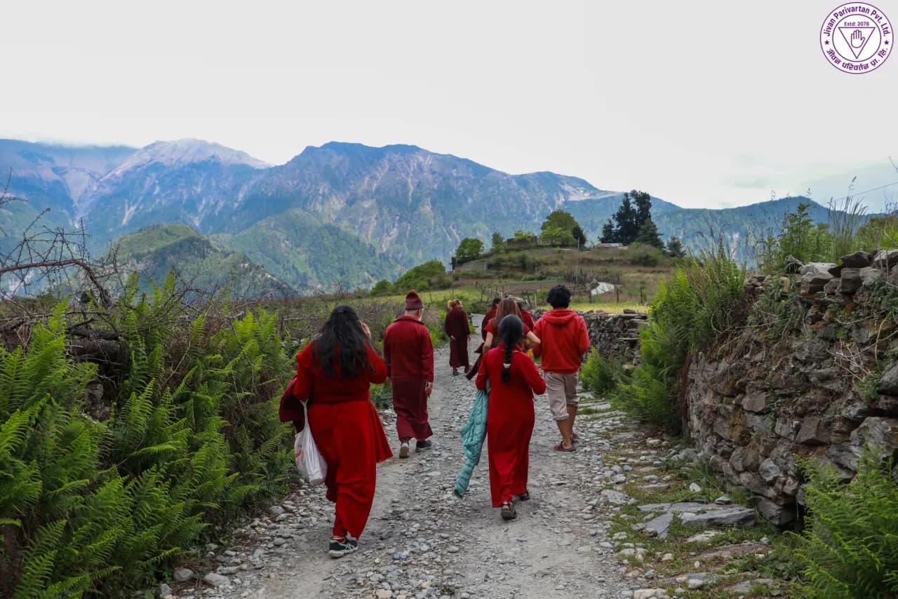 Meditation retreat in the Nepalese Himalayas led by Jivan Parivartan
